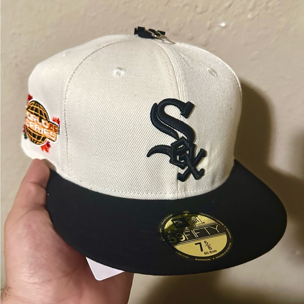 Chicago white Sox white/black/red red brim